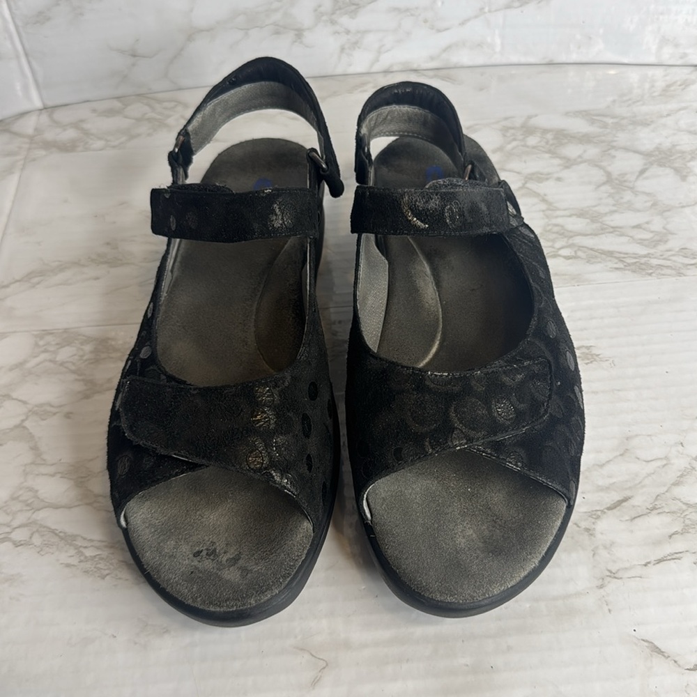 Wolky Pichu Women's Open Toe Flat Ankle Strap Comfort Sandals Black 9.5 - Picture 3 of 10